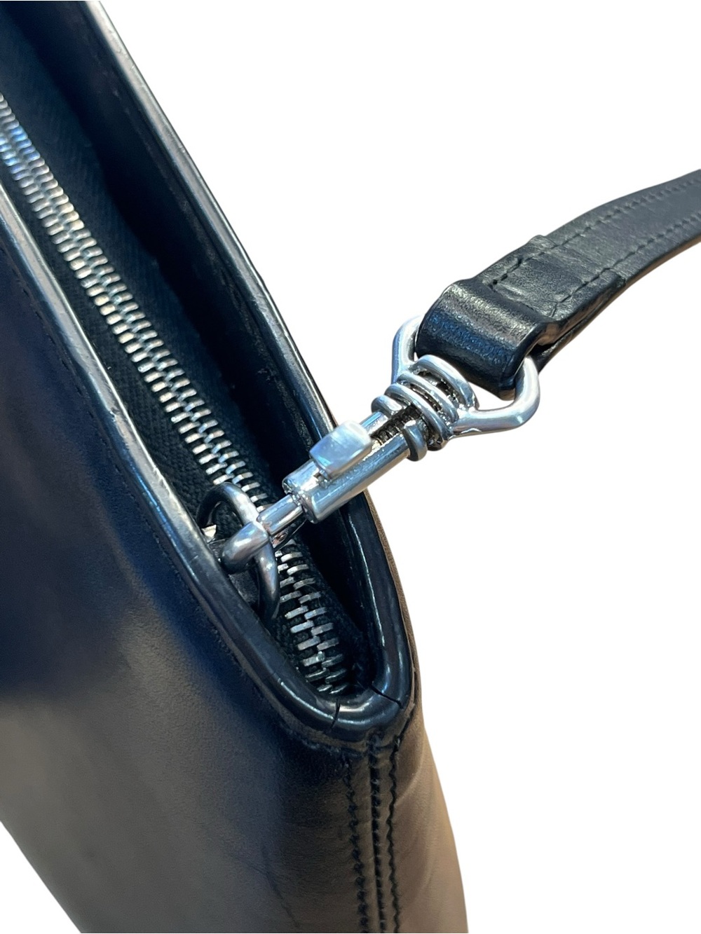 Zero Halliburton Black Leather Crescent Shoulder Bag Minimalist Y2K Rare - Picture 6 of 10